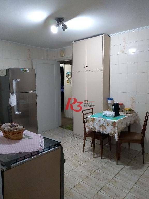 Apartamento à venda com 3 quartos, 160m² - Foto 2