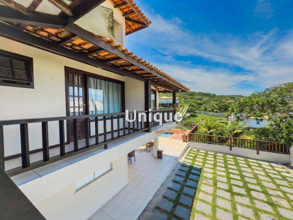 Casa para alugar com 6 quartos, 241m² - Foto 14