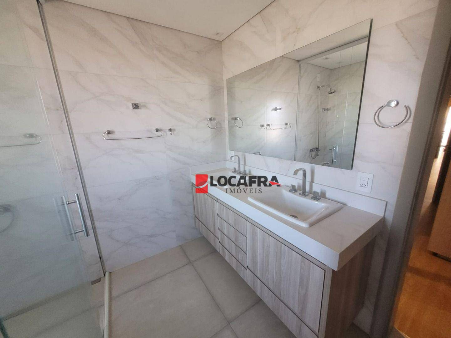 Apartamento à venda com 3 quartos, 245m² - Foto 52