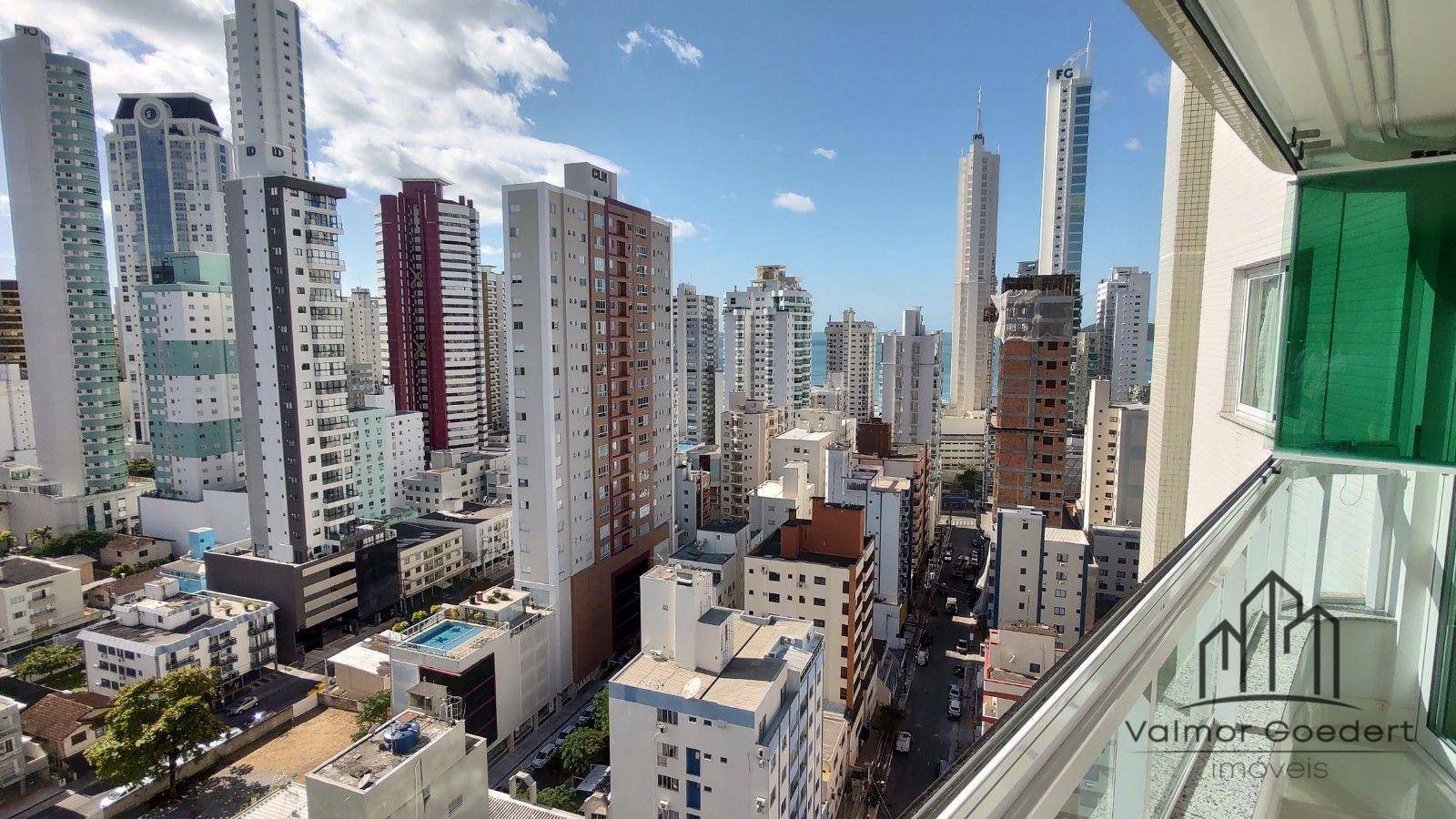 Apartamento à venda com 4 quartos, 138m² - Foto 14