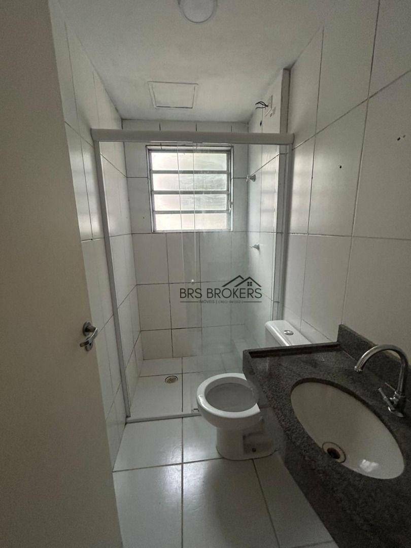 Apartamento à venda com 2 quartos, 44m² - Foto 4