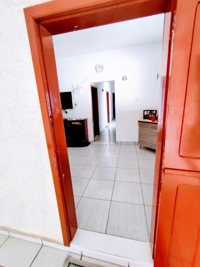 Casa à venda com 3 quartos, 100m² - Foto 5