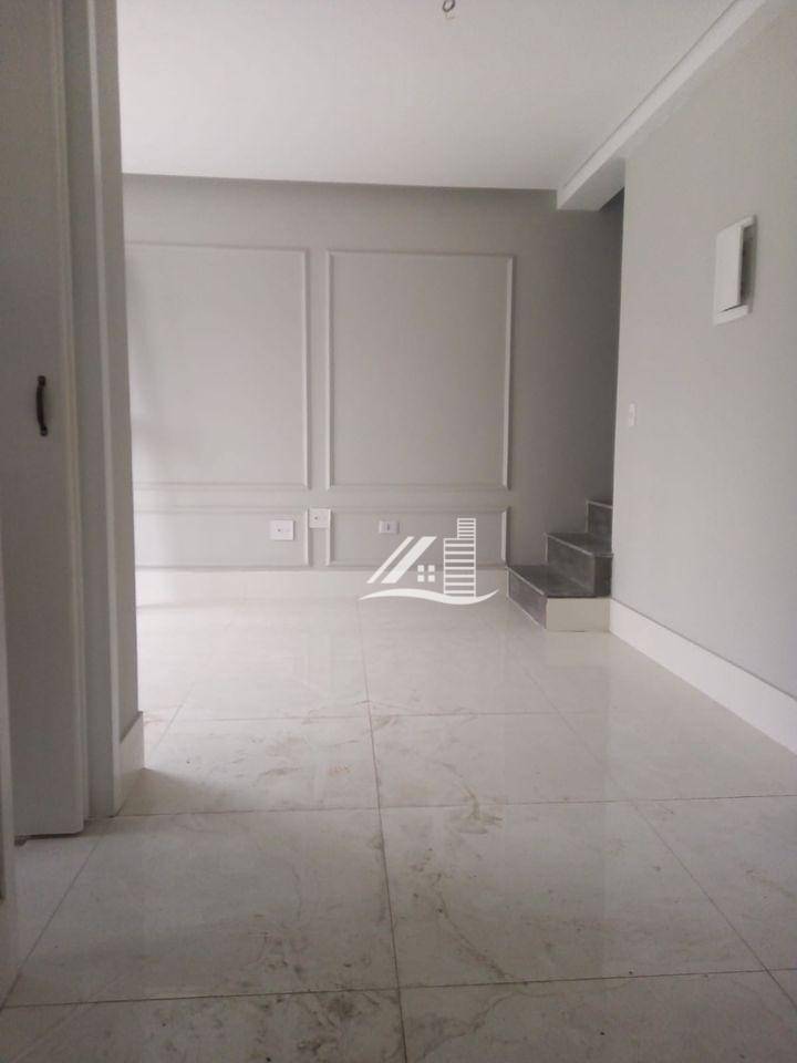 Apartamento à venda com 2 quartos, 40m² - Foto 13