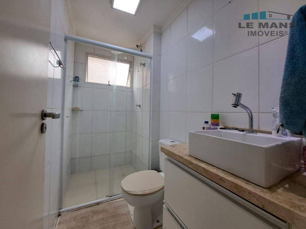 Apartamento à venda com 2 quartos, 55m² - Foto 11