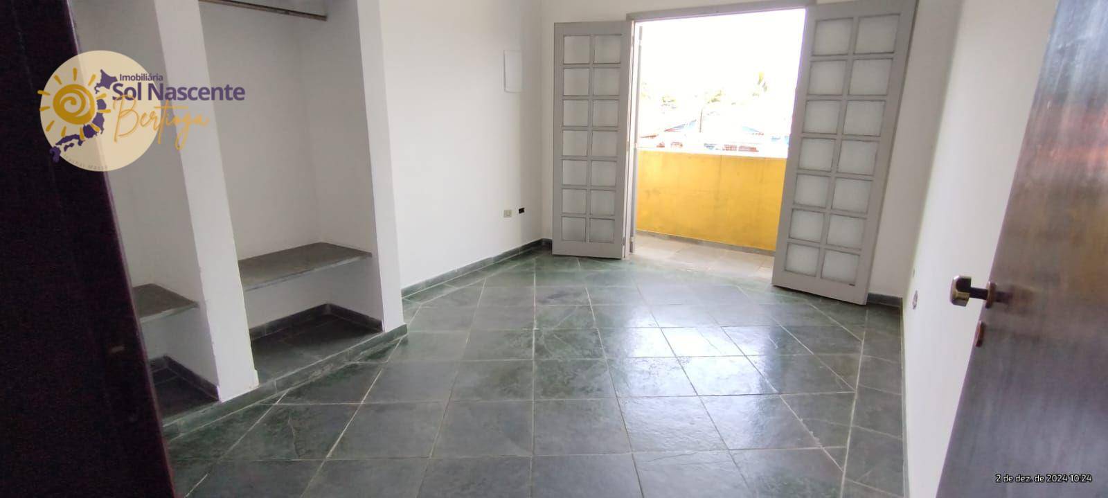 Casa para alugar com 3 quartos, 70m² - Foto 14