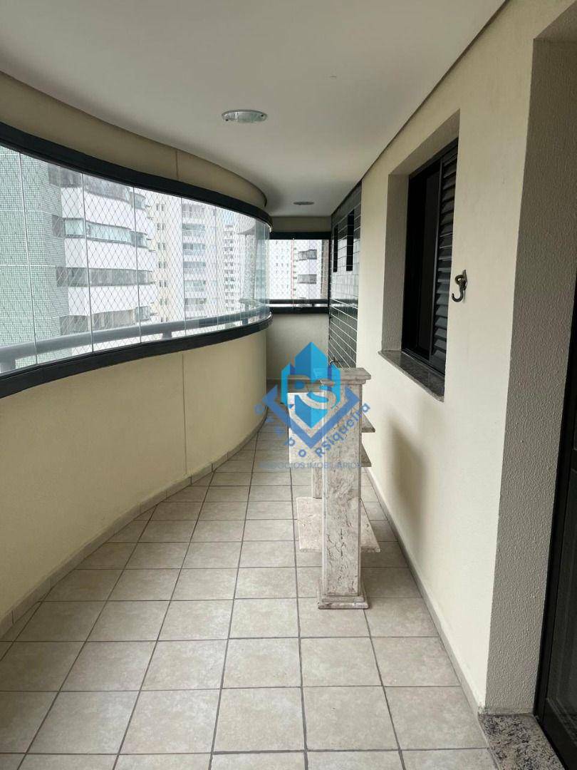 Apartamento para alugar com 3 quartos, 144m² - Foto 11