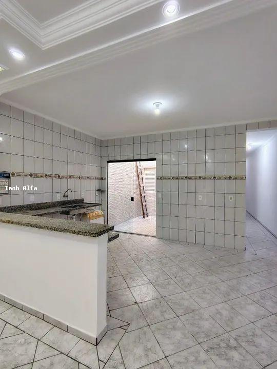 Sobrado à venda com 2 quartos, 180m² - Foto 11