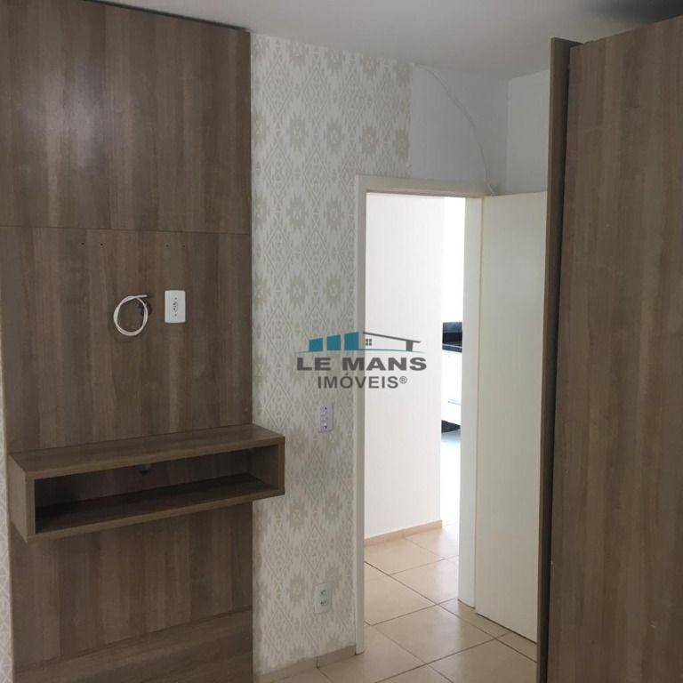 Apartamento à venda com 2 quartos, 55m² - Foto 3