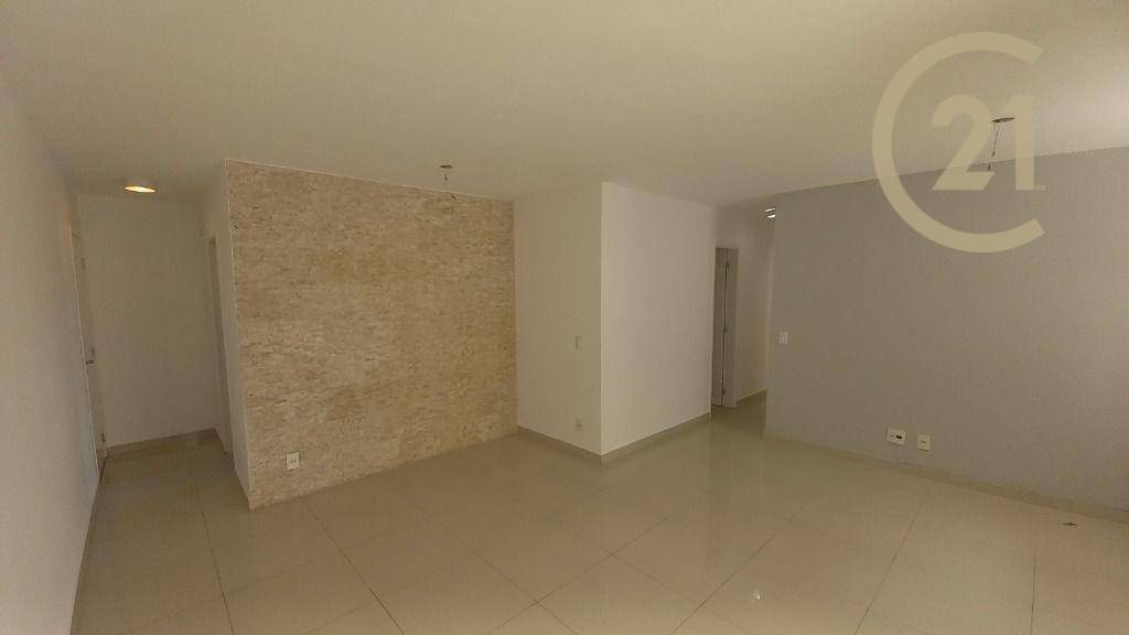 Apartamento para alugar com 3 quartos, 95m² - Foto 5
