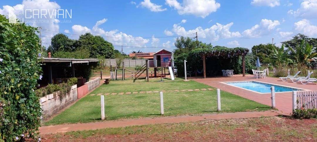 Chácara à venda com 4 quartos, 250m² - Foto 22