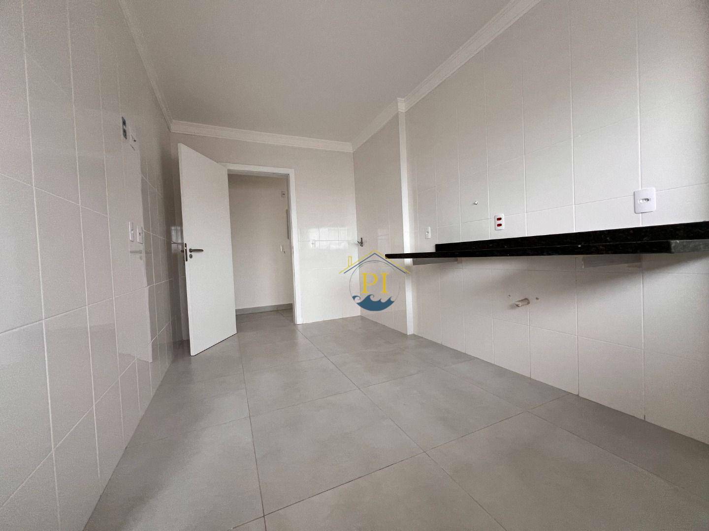 Apartamento à venda com 3 quartos, 139m² - Foto 4