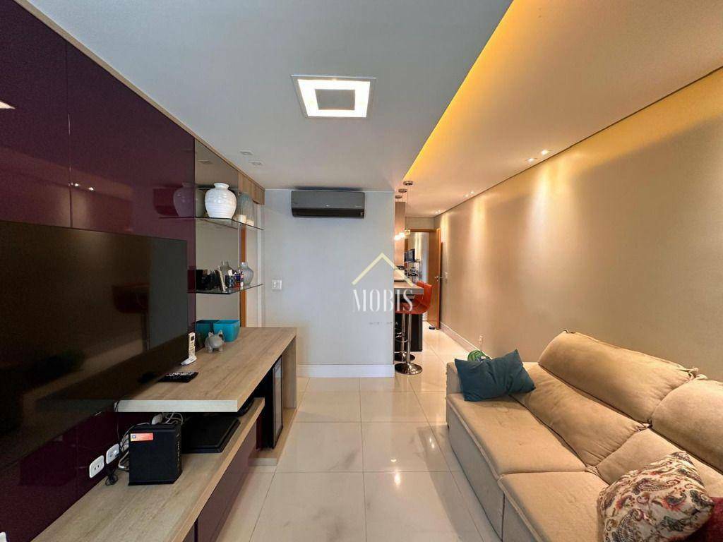 Apartamento à venda com 2 quartos, 76m² - Foto 6