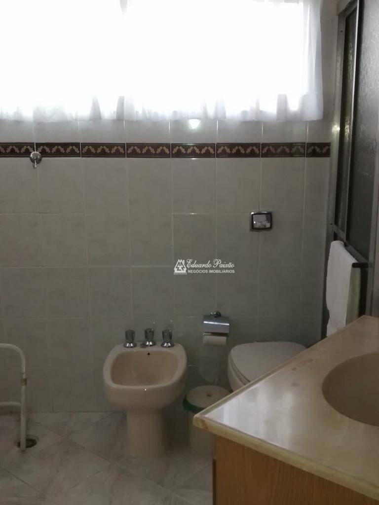 Sobrado à venda com 4 quartos, 264m² - Foto 30