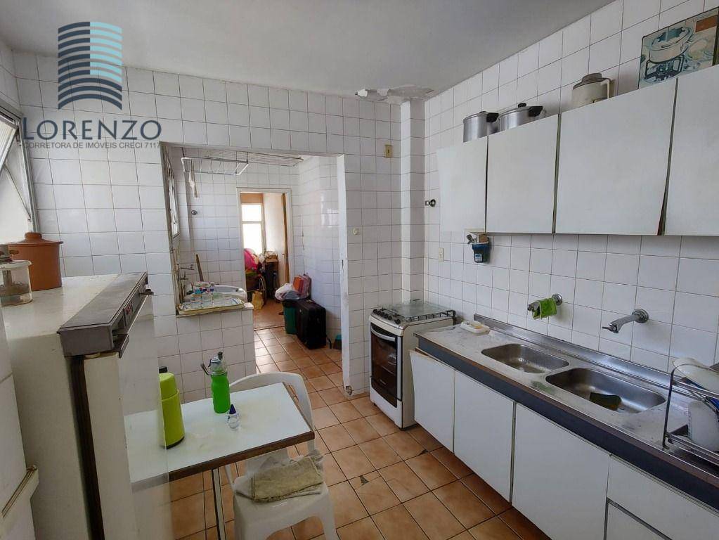 Apartamento à venda com 3 quartos, 124m² - Foto 5