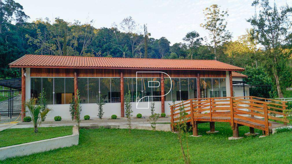 Sítio à venda com 14 quartos, 1800m² - Foto 4