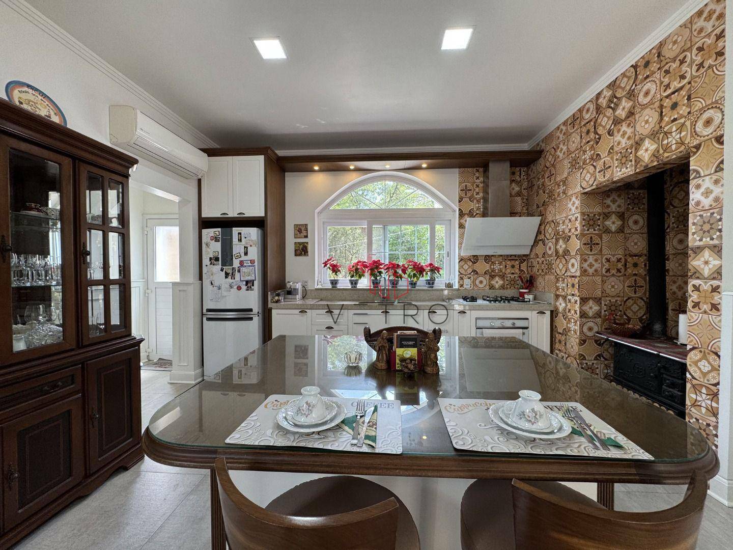 Casa de Condomínio à venda com 4 quartos, 400m² - Foto 6