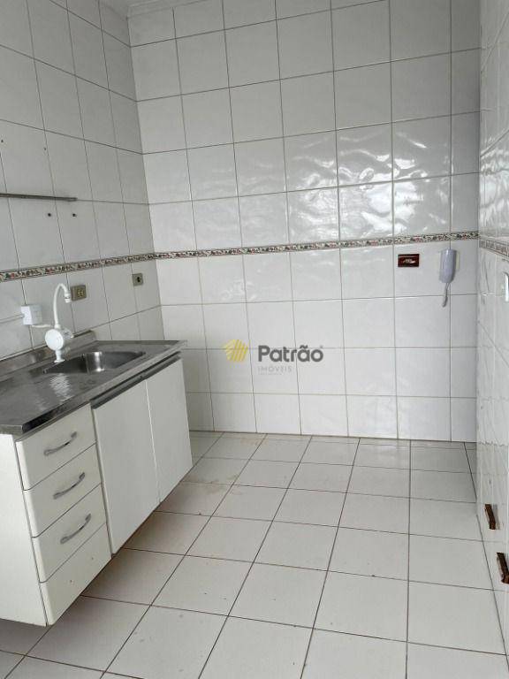 Apartamento à venda e aluguel com 3 quartos, 80m² - Foto 7