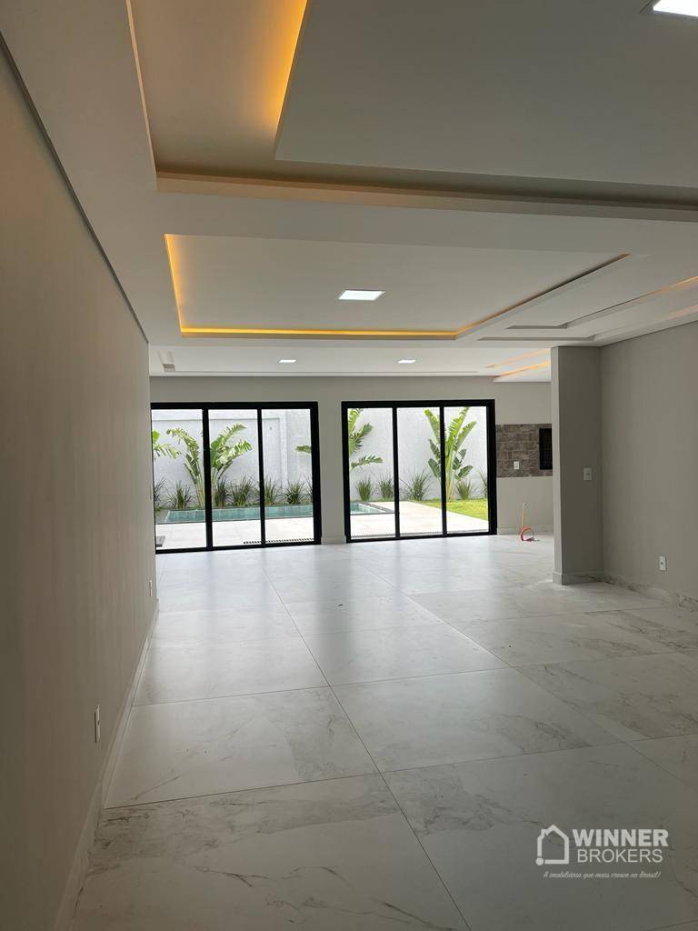Casa à venda com 3 quartos, 186m² - Foto 4