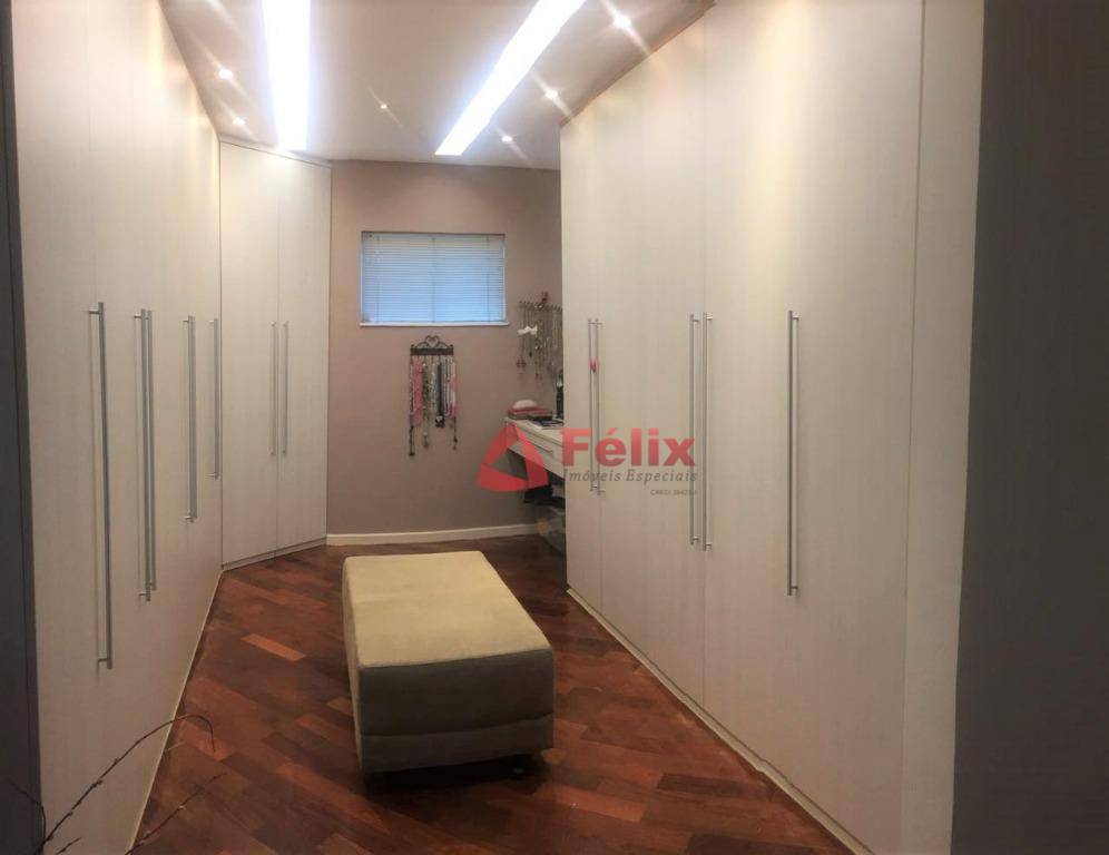 Sobrado à venda com 3 quartos, 310m² - Foto 17