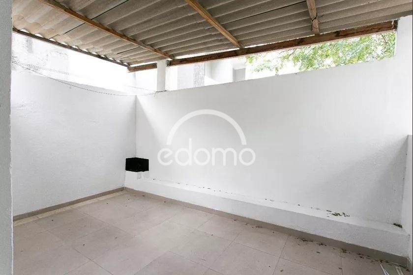 Casa para alugar com 1 quarto, 75m² - Foto 11