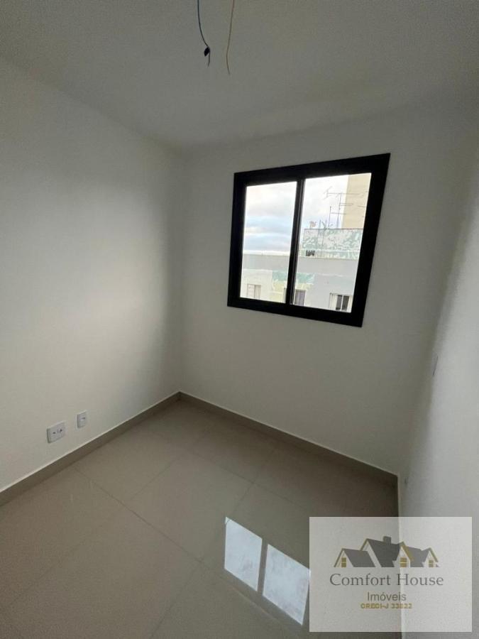 Apartamento à venda com 2 quartos, 40m² - Foto 8