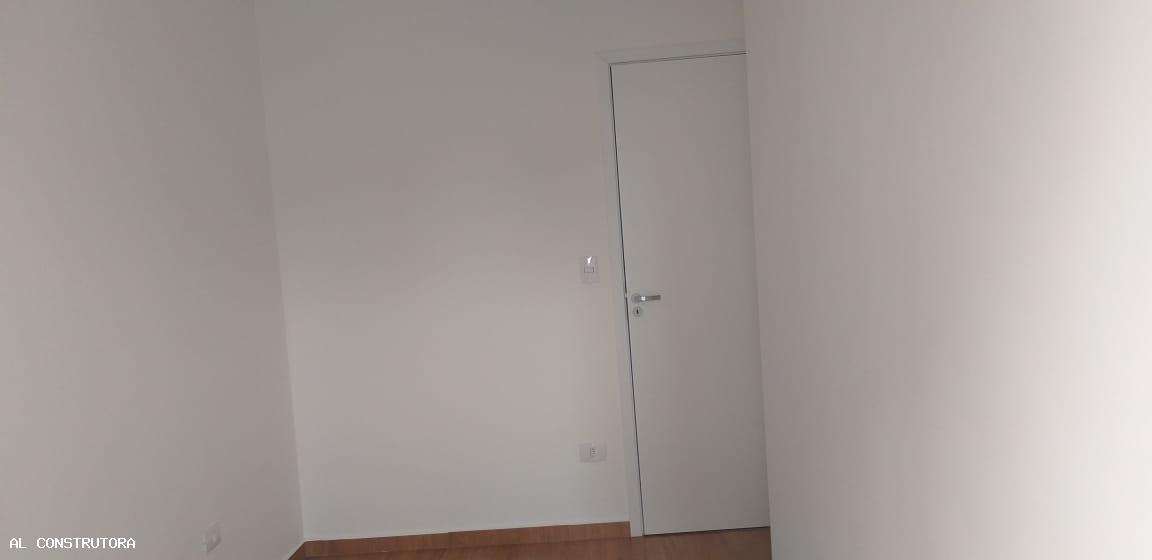 Apartamento à venda com 2 quartos, 47m² - Foto 10