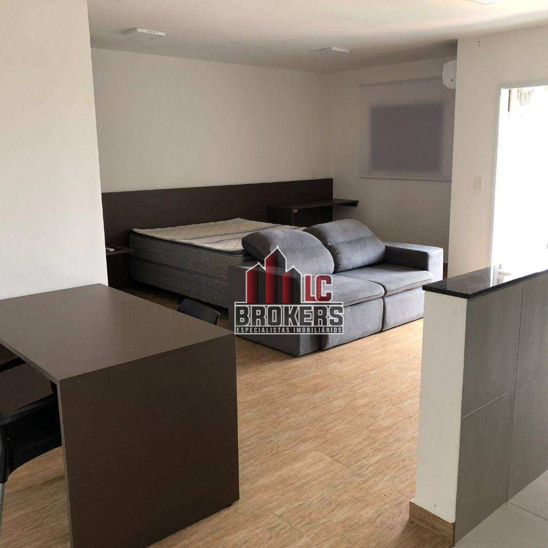 Apartamento para alugar com 1 quarto, 44m² - Foto 2