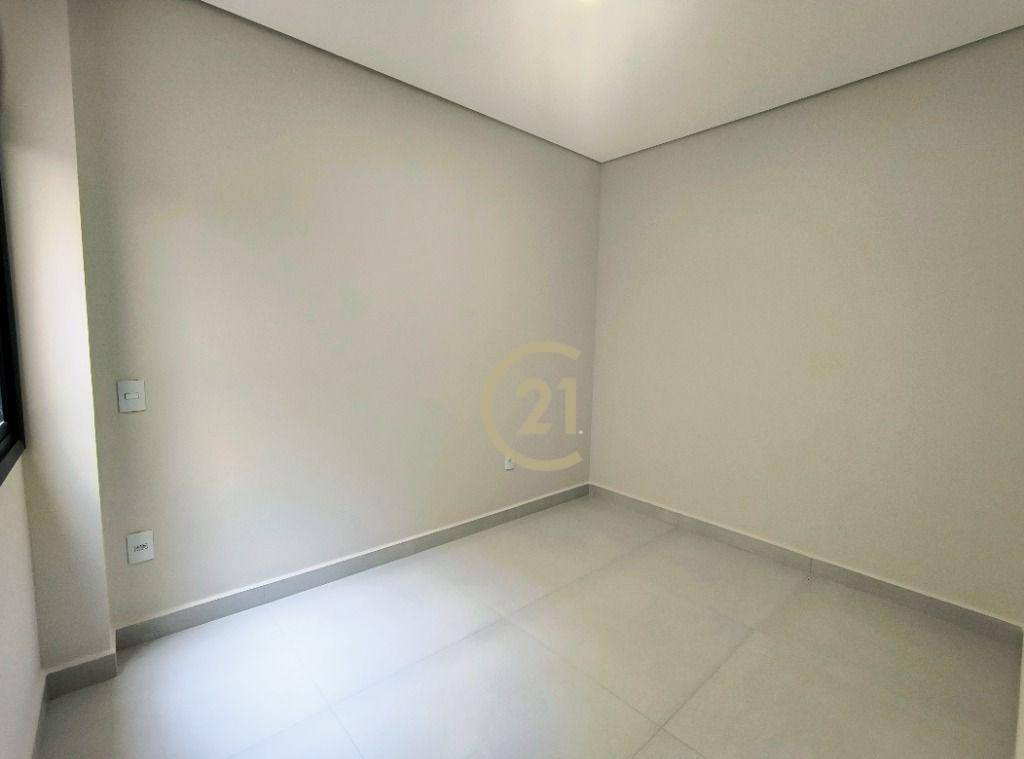 Casa à venda com 3 quartos, 108m² - Foto 10