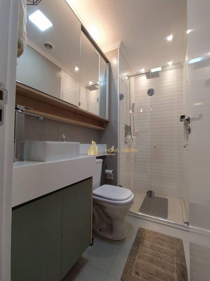 Apartamento à venda com 2 quartos, 42m² - Foto 19