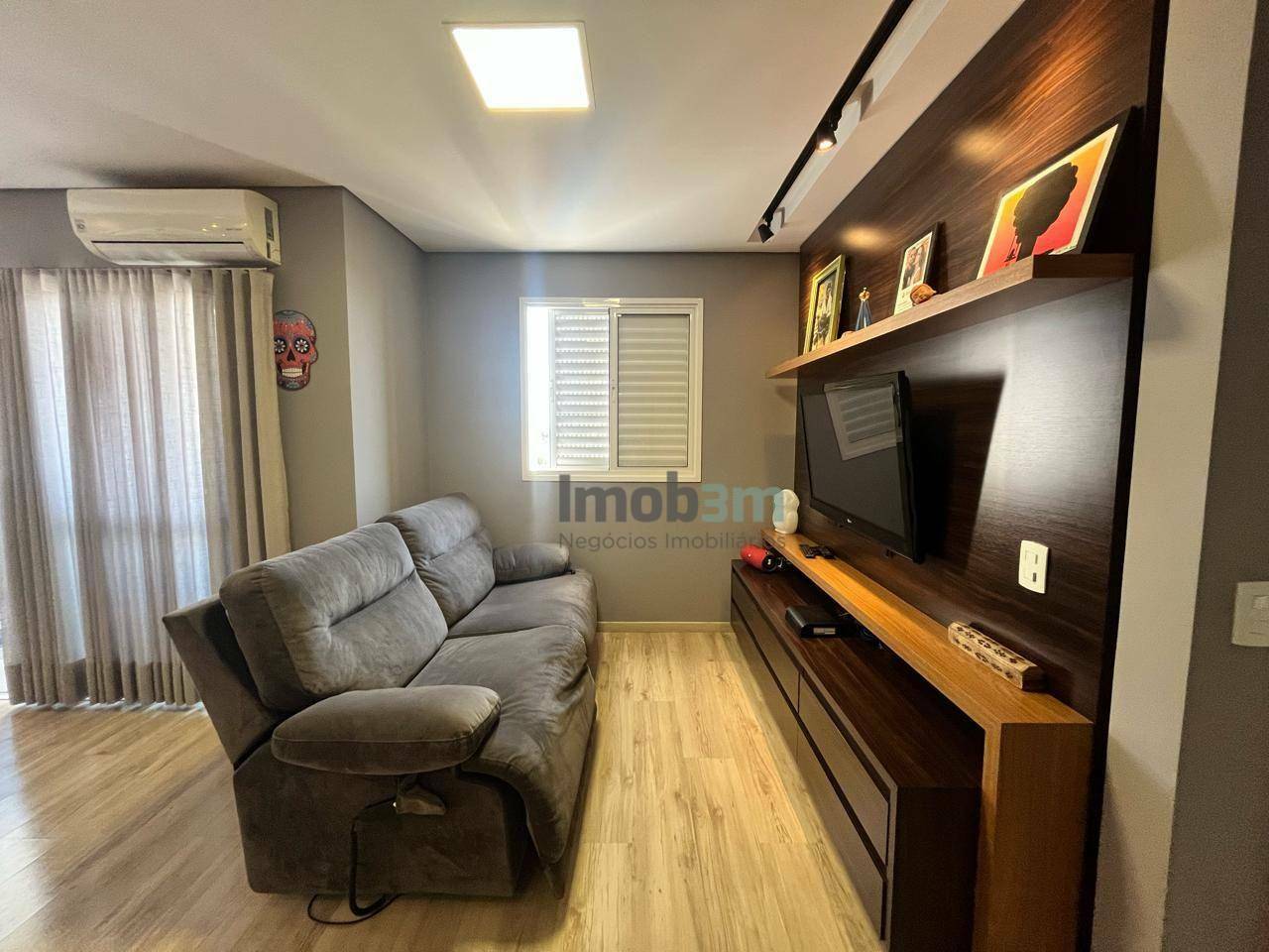 Apartamento à venda com 2 quartos, 69m² - Foto 5