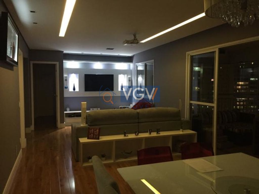 Apartamento à venda com 3 quartos, 123m² - Foto 6