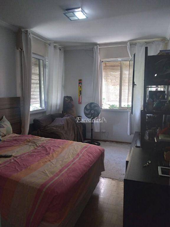 Apartamento à venda com 3 quartos, 140m² - Foto 17