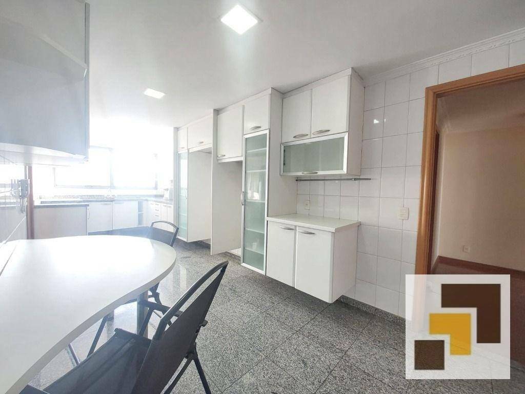 Apartamento à venda com 4 quartos, 172m² - Foto 13