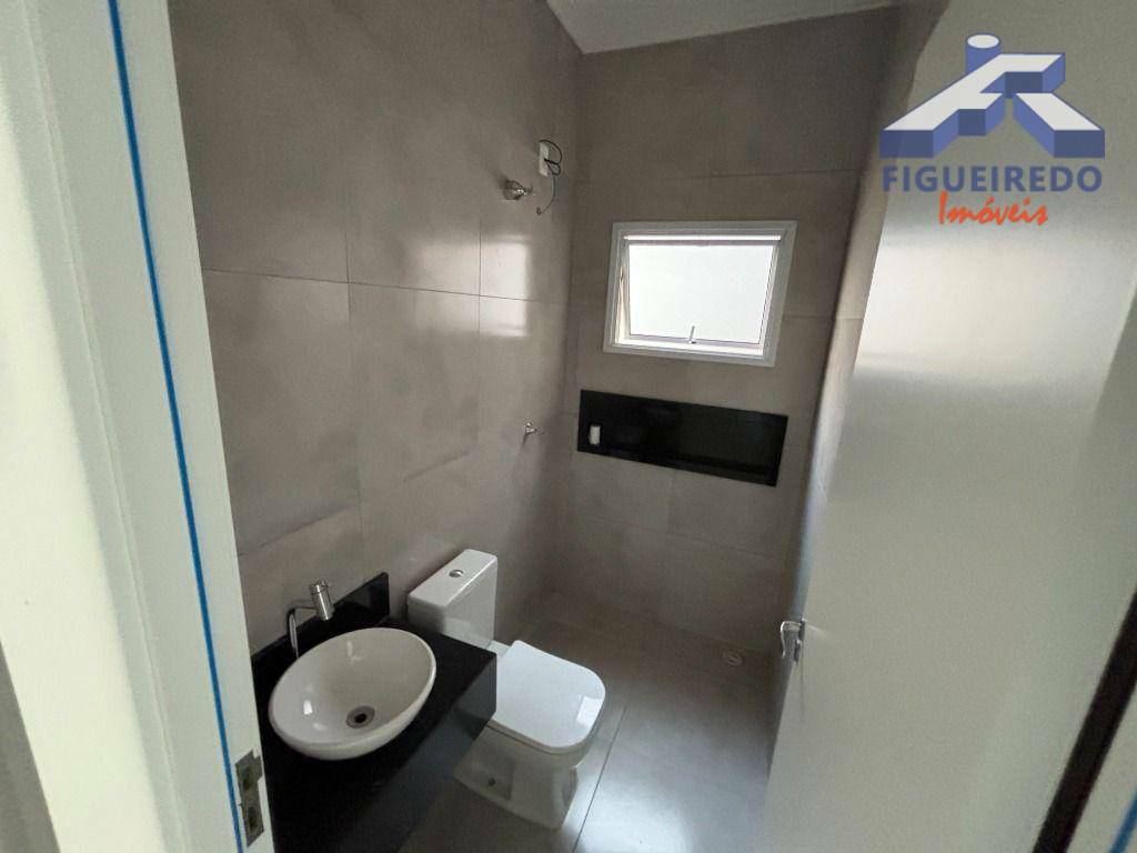 Casa à venda com 2 quartos, 75m² - Foto 26