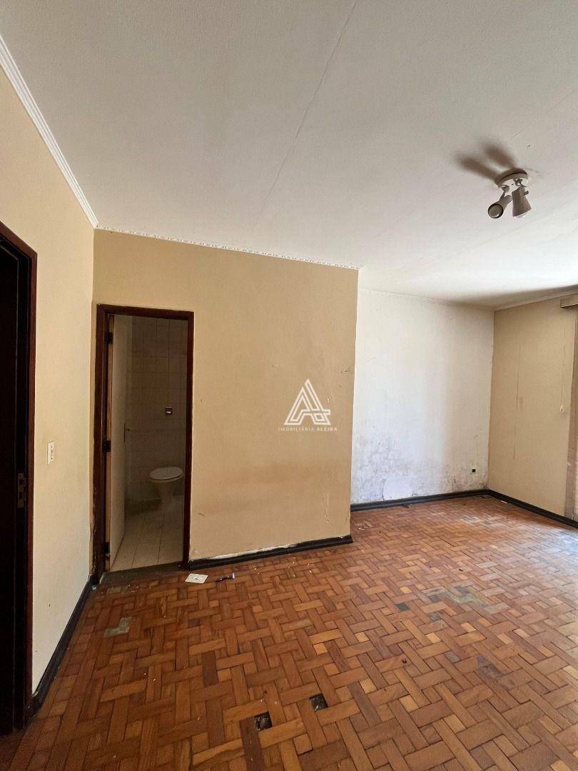 Sobrado à venda e aluguel com 3 quartos, 202m² - Foto 63