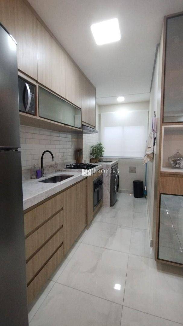 Apartamento à venda com 2 quartos, 42m² - Foto 10