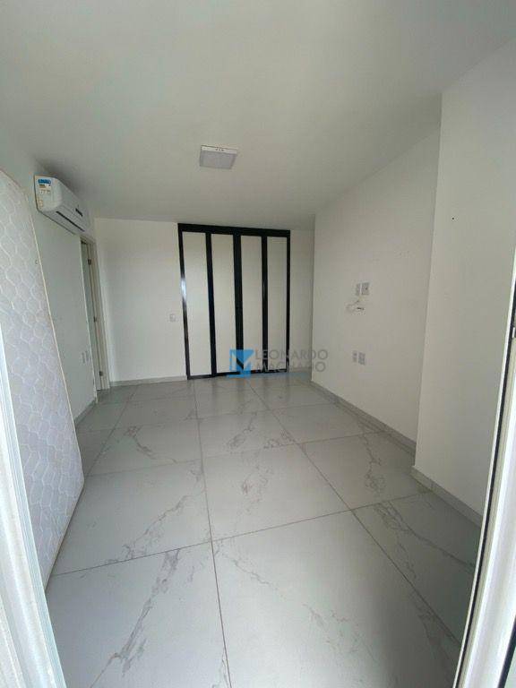 Apartamento à venda com 3 quartos, 158m² - Foto 16