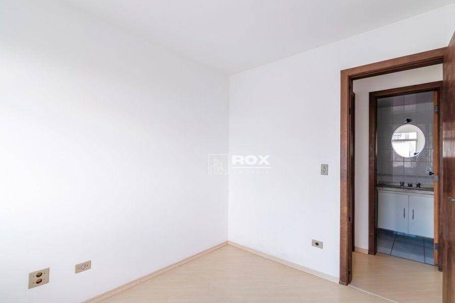 Apartamento à venda com 3 quartos, 70m² - Foto 17