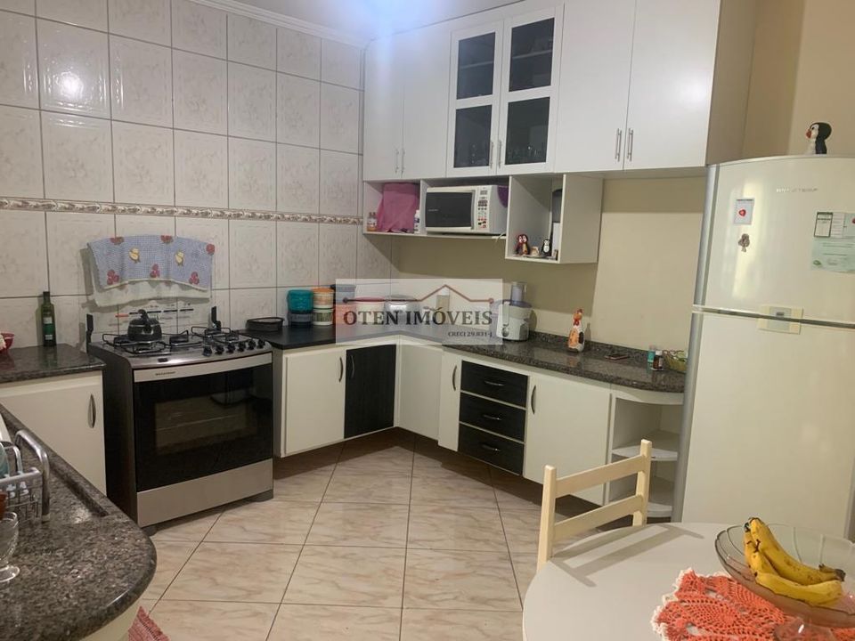 Casa à venda com 2 quartos, 156m² - Foto 13