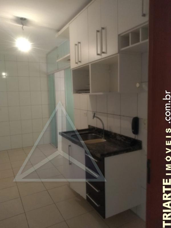 Apartamento à venda com 2 quartos, 65m² - Foto 6