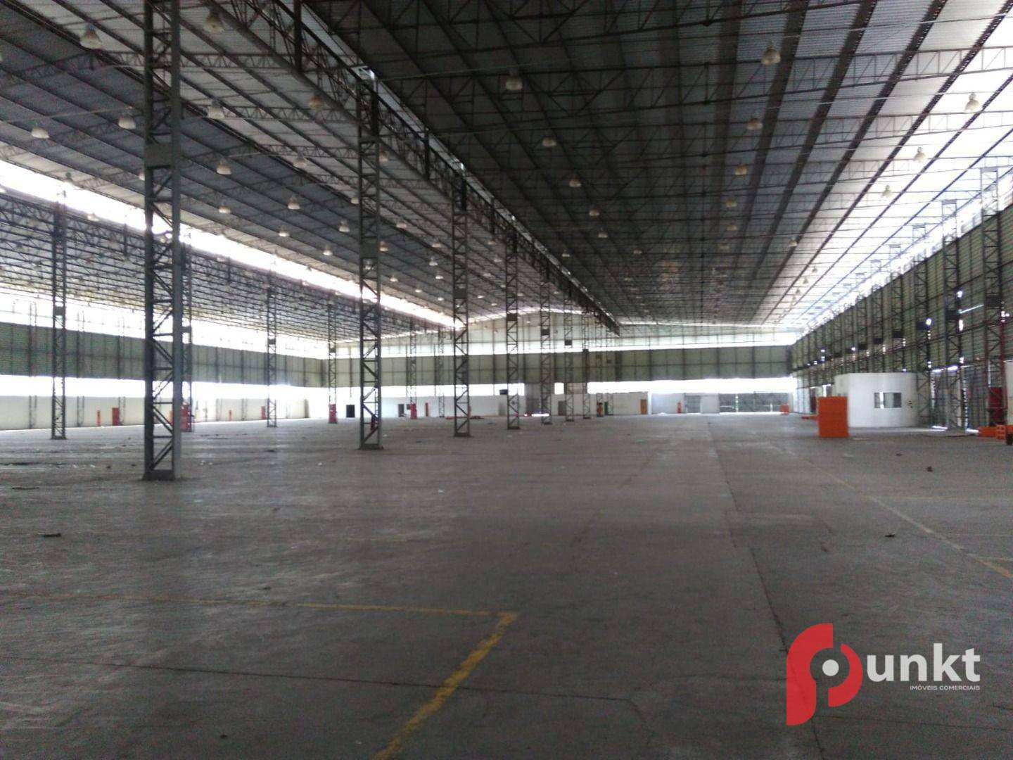 Depósito-Galpão-Armazém para alugar, 22000m² - Foto 1