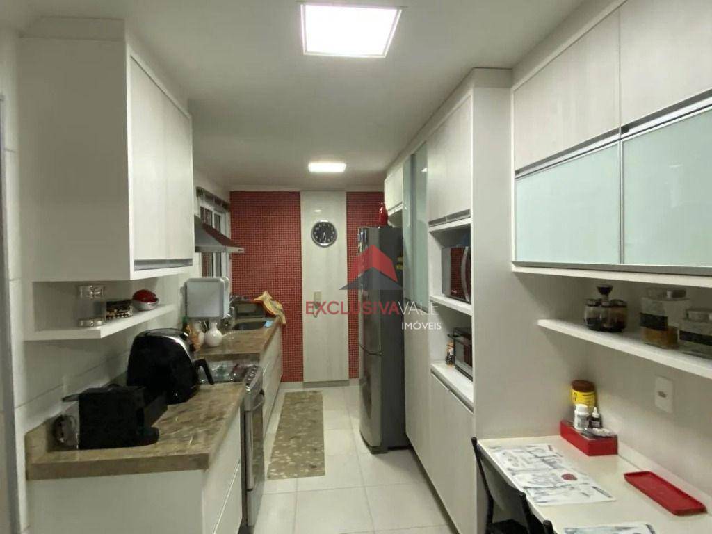 Apartamento à venda com 3 quartos, 110m² - Foto 8