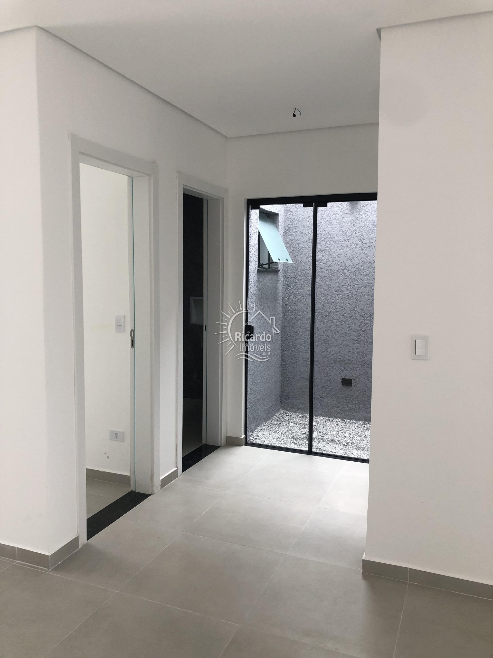 Casa à venda com 3 quartos, 76m² - Foto 14