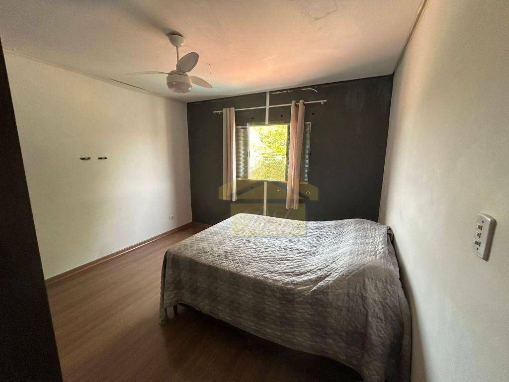 Sobrado à venda com 3 quartos, 300m² - Foto 24