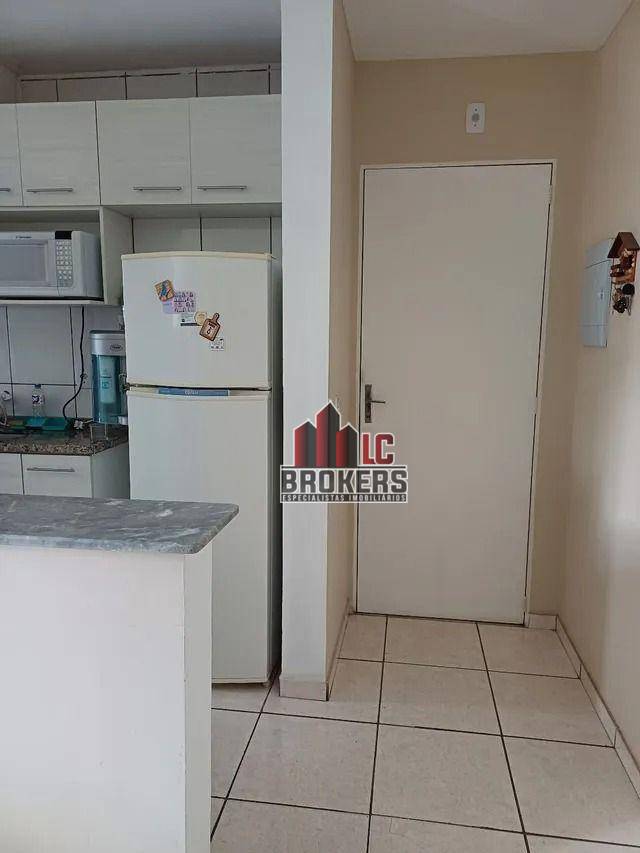 Apartamento à venda com 2 quartos, 49m² - Foto 13