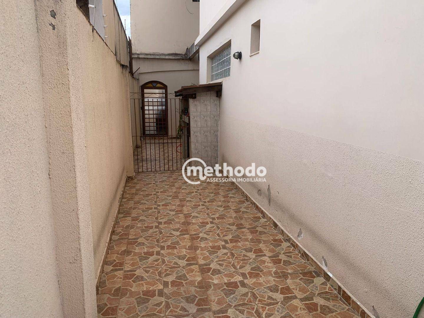 Casa à venda com 4 quartos, 312m² - Foto 22