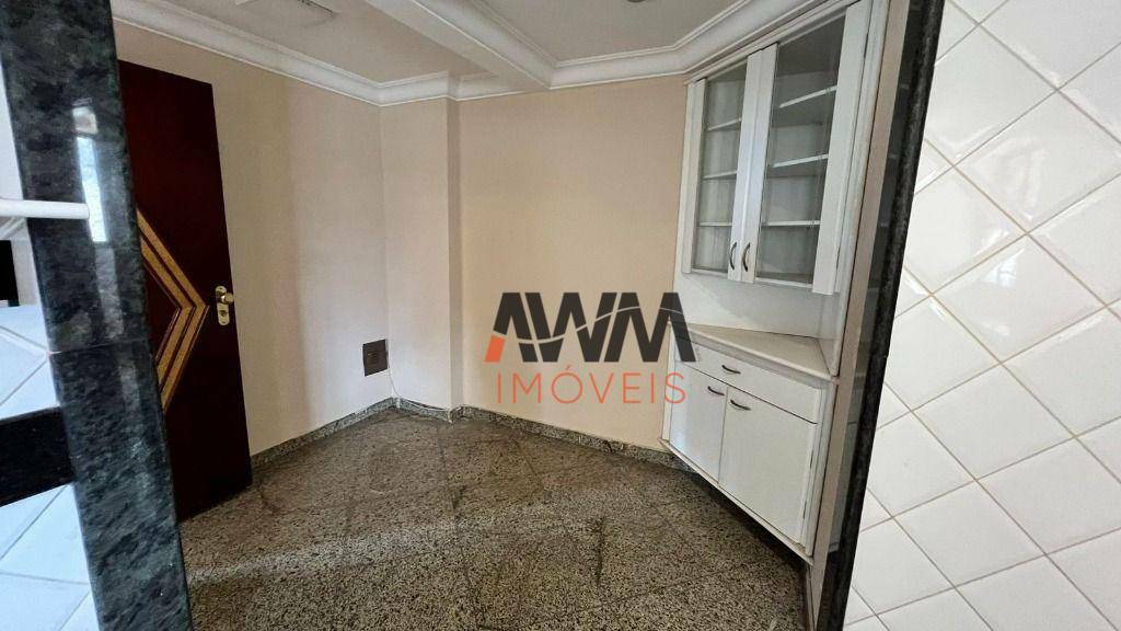 Apartamento à venda com 4 quartos, 262m² - Foto 19