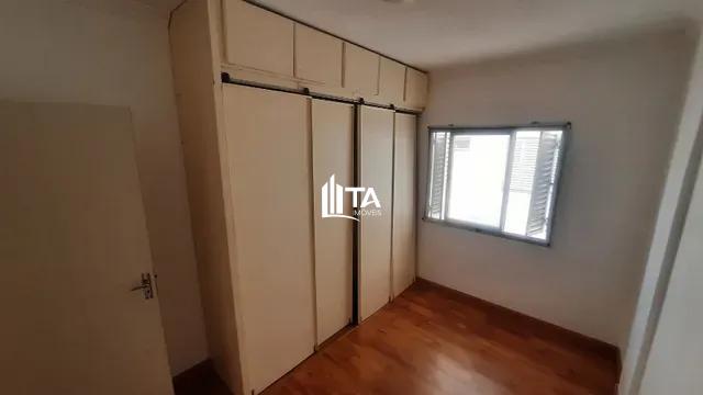 Apartamento à venda com 2 quartos, 70m² - Foto 18