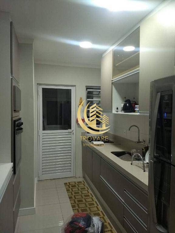 Apartamento à venda com 2 quartos, 75m² - Foto 12