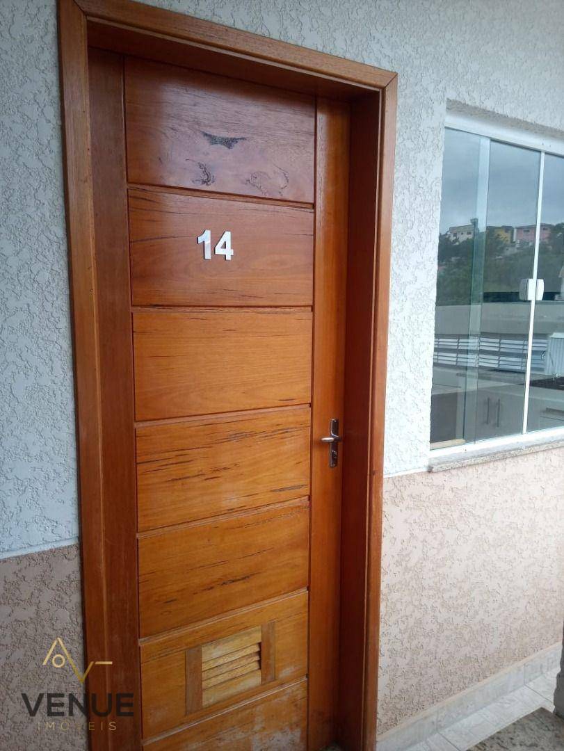 Apartamento à venda com 2 quartos, 37m² - Foto 2